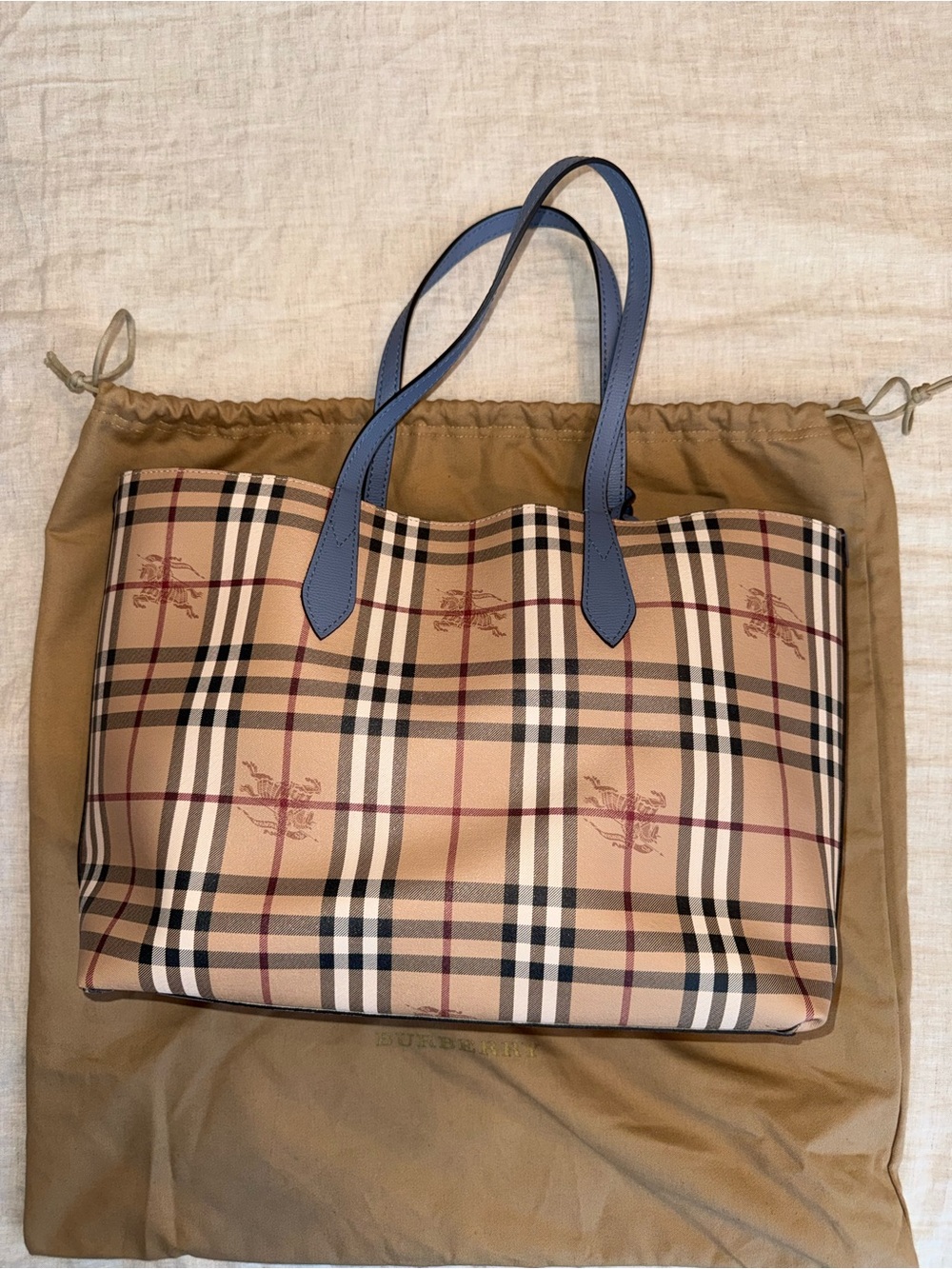 Burberry reversible Tote